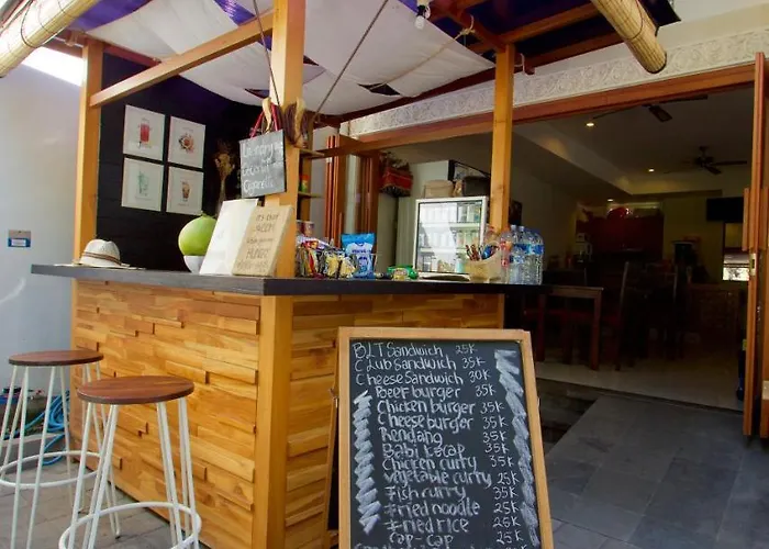 Homestay Asoka &